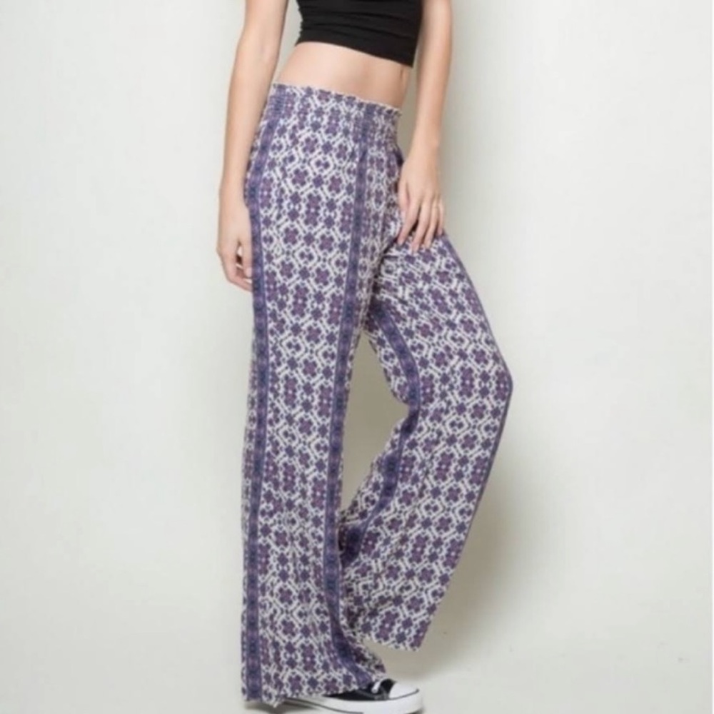 Brandy Melville Alexah Pallazo Relaxed Wide Leg Pants